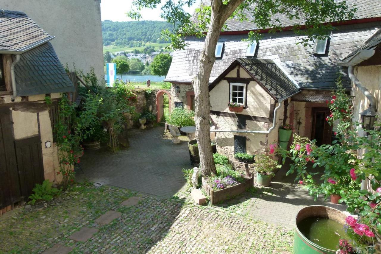 B&B Echternacher Hof Kinheim Exteriör bild